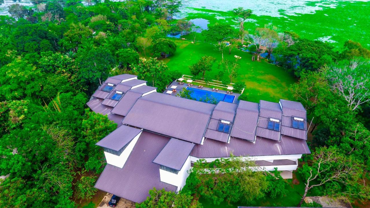Grand Tamarind Lake Kataragama Kültér fotó
