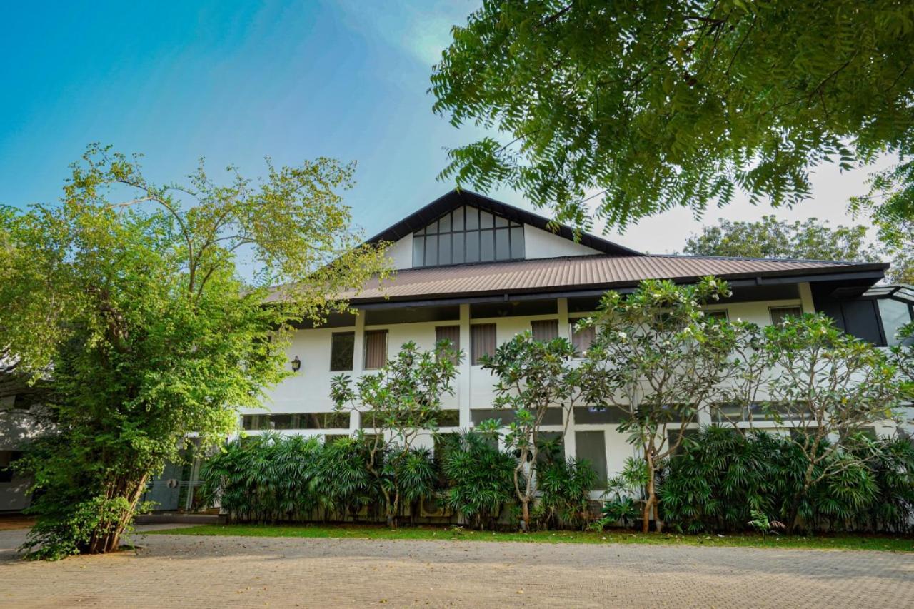 Grand Tamarind Lake Kataragama Kültér fotó
