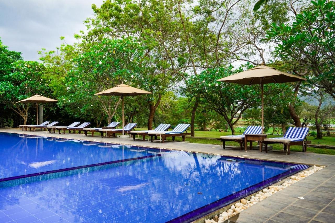 Grand Tamarind Lake Kataragama Kültér fotó