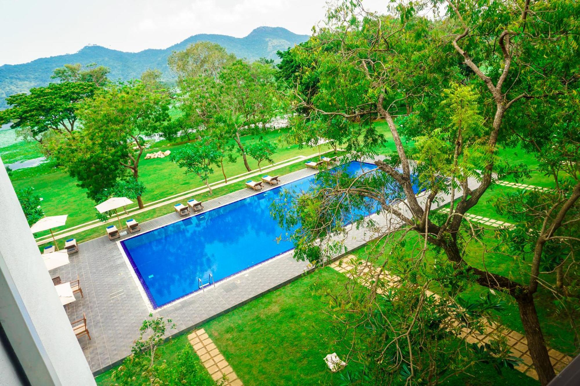 Grand Tamarind Lake Kataragama Kültér fotó